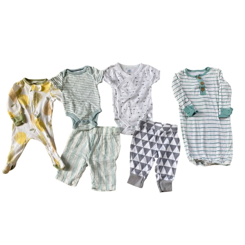 Cloud Island Boys Newborn & 0-3 Bundle Footies Gown Onesie